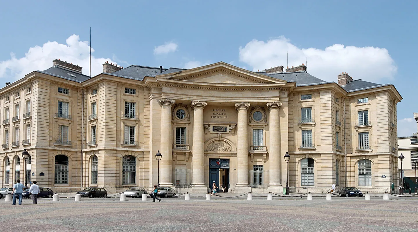 Université Paris 1 Panthéon-Sorbonne Docet omnia Il enseigne tout