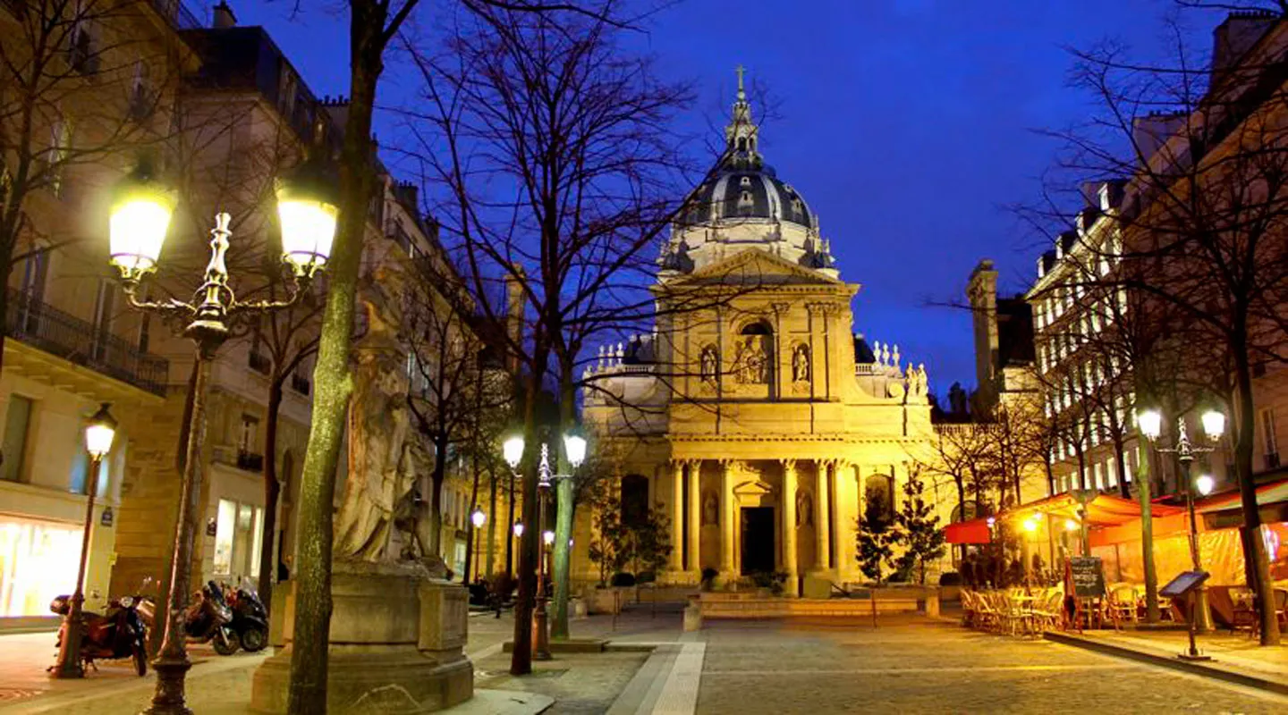 La Sorbonne Docet Omnia